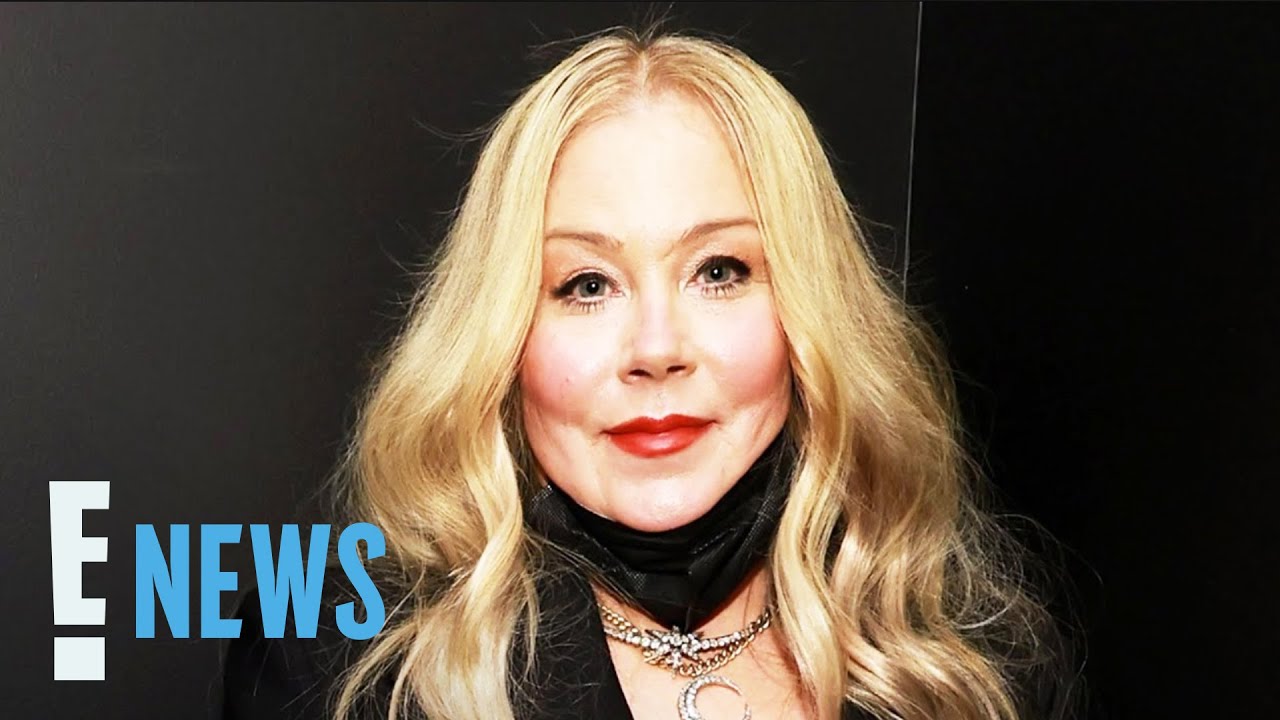 Christina Applegate CALLS OUT Troll's Nasty Comment | E! News