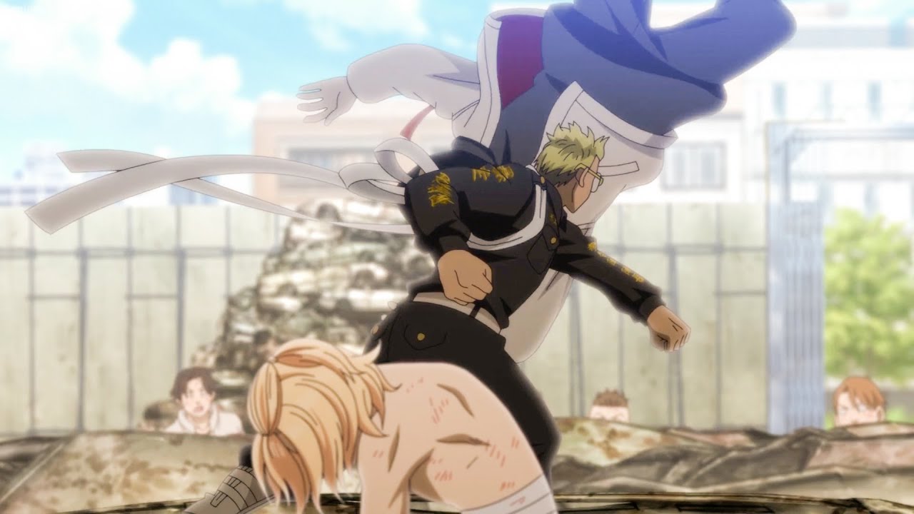 東京リベンジャーズ 聖夜決戦編 | 稀咲鉄太は雷の拳を使ってマイキーに触れようとするすべてのろくでなしを倒します。Kisaki uses his fists to protect Mikey.