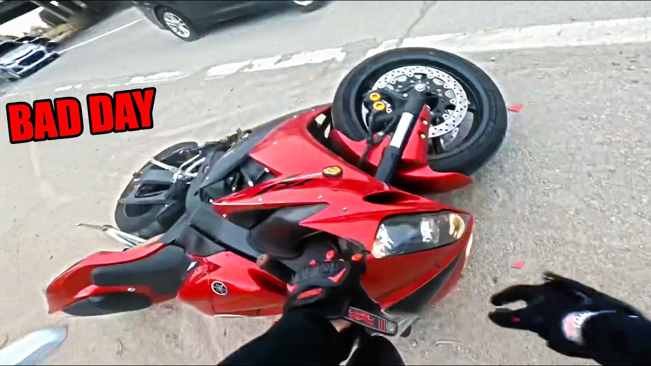 16 Bikers Having A Worse Day Than You - Crazy Motorcycle Moments - Ep. 439