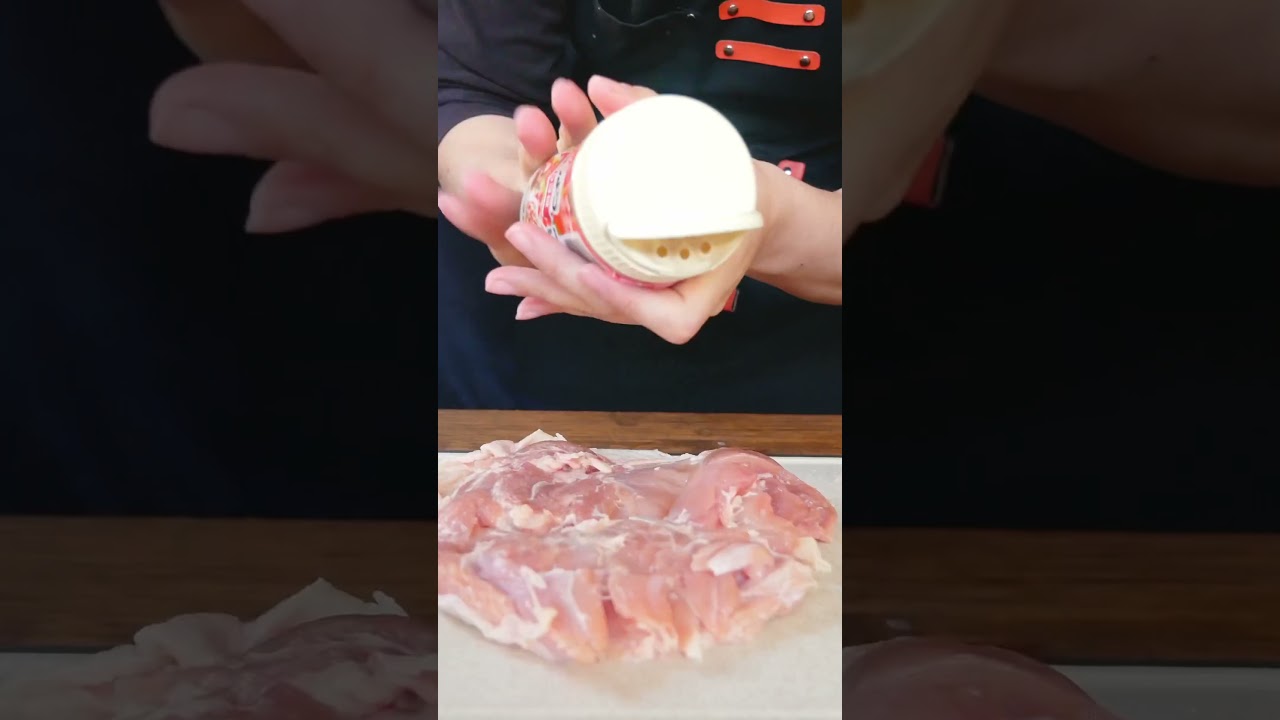 とんでもスキルで異世界放浪メシのロックバードの照り焼きの再現🍗 Campfire Cooking in Another World with My Absurd Skill #shorts