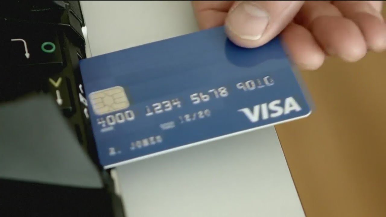 U.S credit card debt hits record high