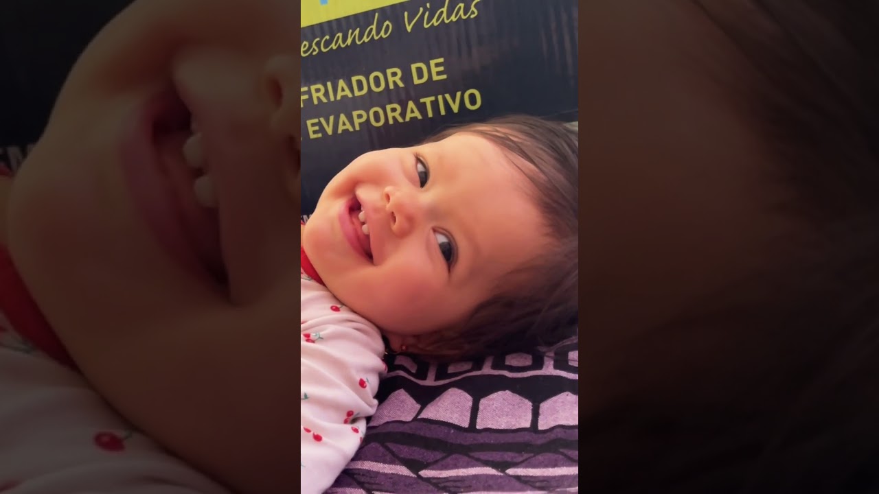 My little one’s morning smiles make my day #morningmood #babygirl #anaayaofficial