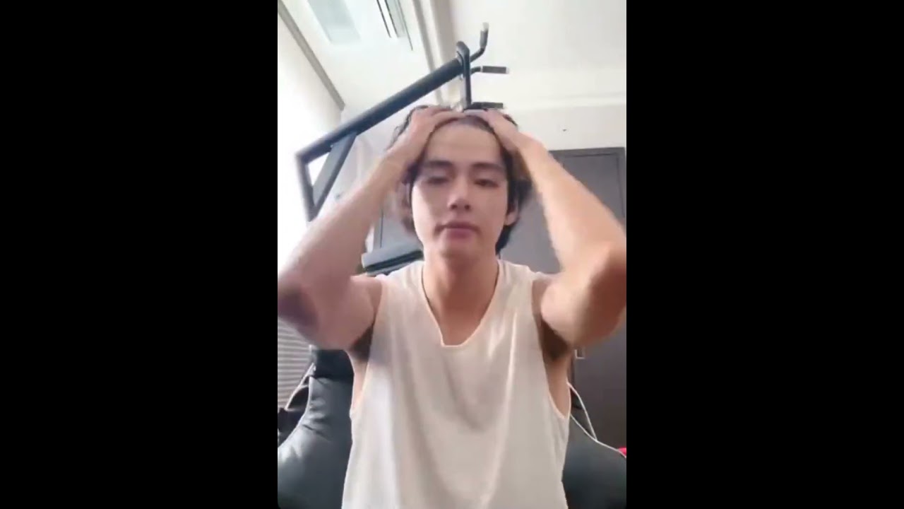 v's live🤭💜 make my day special💜 😱😳 #bts #btsshorts #shorts #kpop #youtube