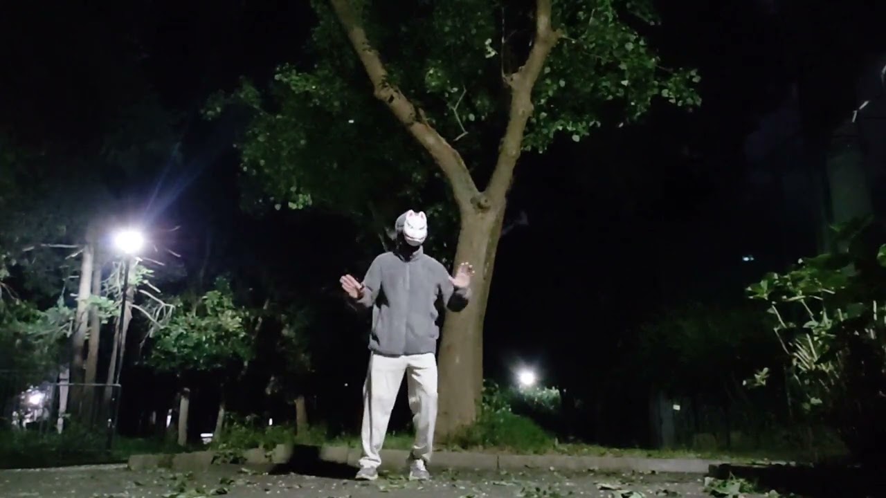 とある日のハロウィンのPOPダンスの練習風景その2　リナリア/Nowlu　#氷属性男子とクールな同僚女子