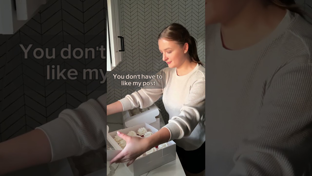 You make my day better 🫶🏼#cupcakes#vanillacupcake#vanillacupcakes