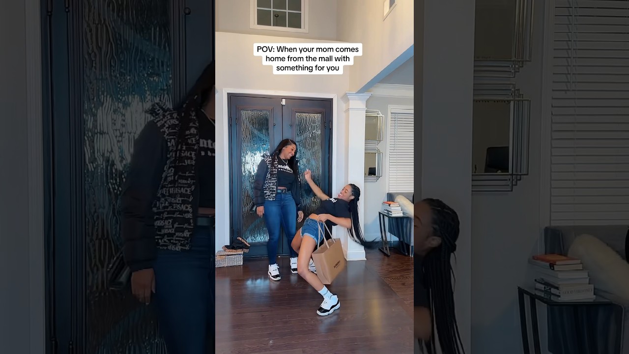 She knows how to make my day! 🥰 @mamaandkenn #viral #trending #funny #relatable #momanddaughter