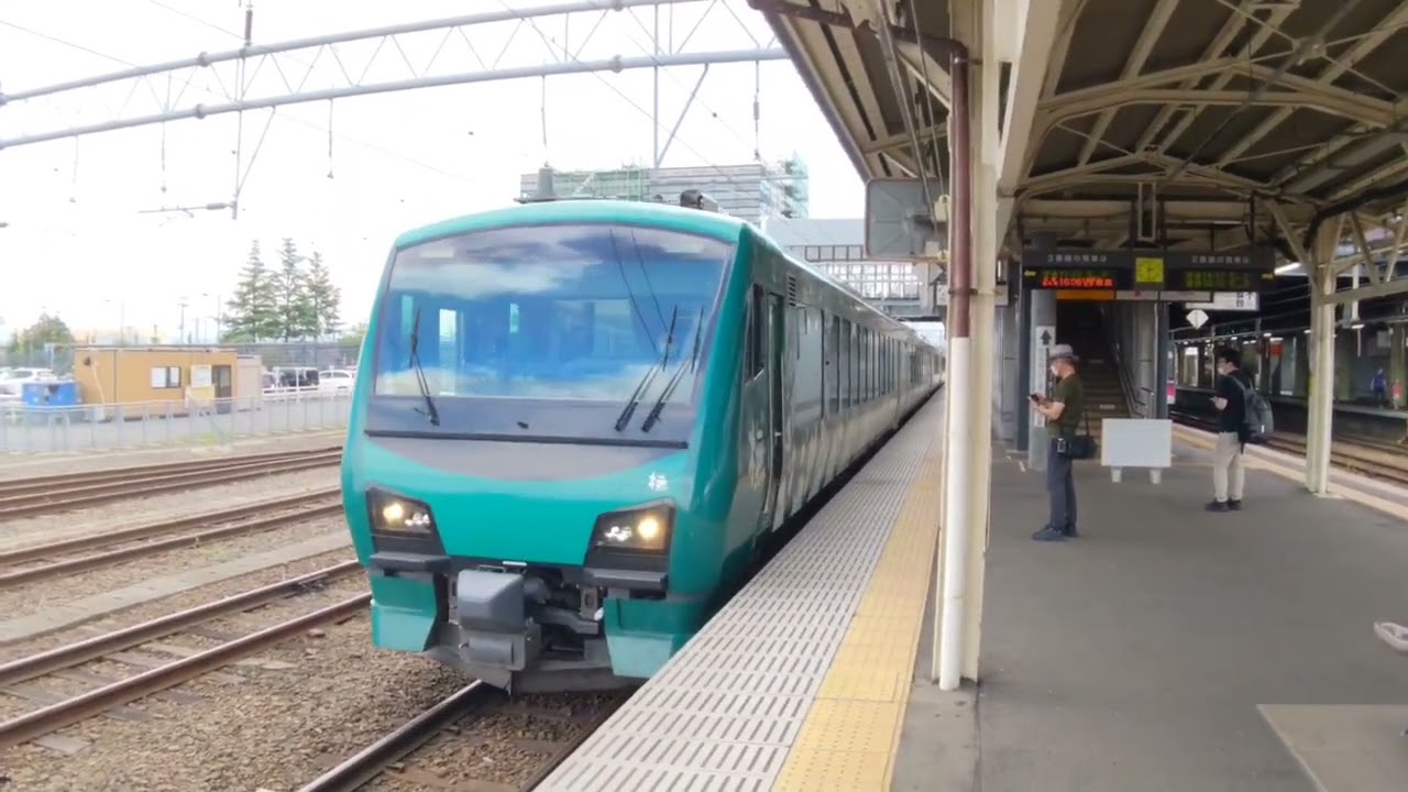 五能線 快速リゾートしらかみ4号 秋田行き HB‐E300系橅5編成 2024.08.03