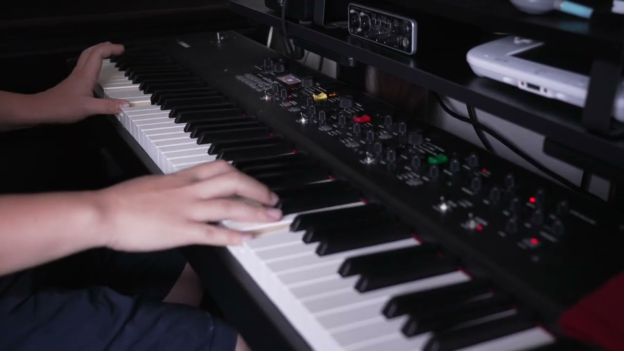 「ギフティ」　ささやくように恋を唄うed