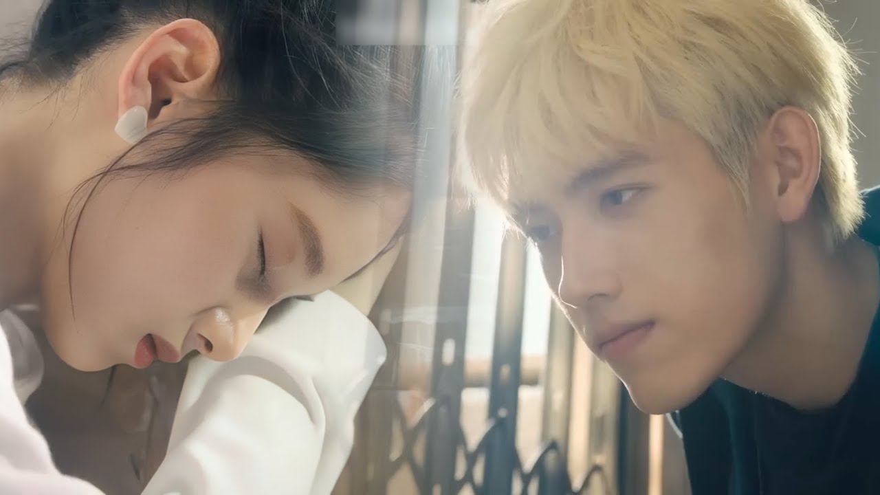 【電影版】高冷學霸被清純女生打動，看著熟睡的女生心裡很溫暖【打火機與公主裙 Lighter And Princess 】#陈飞宇 #张婧仪 #点燃我温暖你 #点燃我