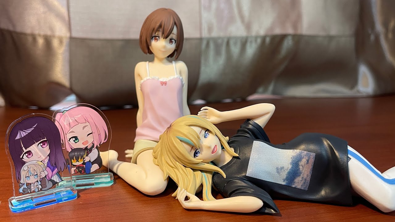 Kano & Mahiru - Yoru no Kurage wa Oyogenai Chokonose Figure unboxing