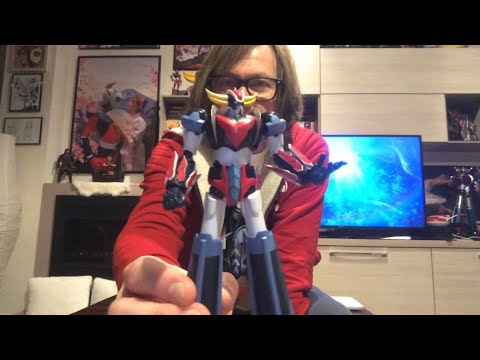 Breve recensione sul Grendizer U Tamashii Nations e Jumbo Bandai Namco; considerazioni varie.