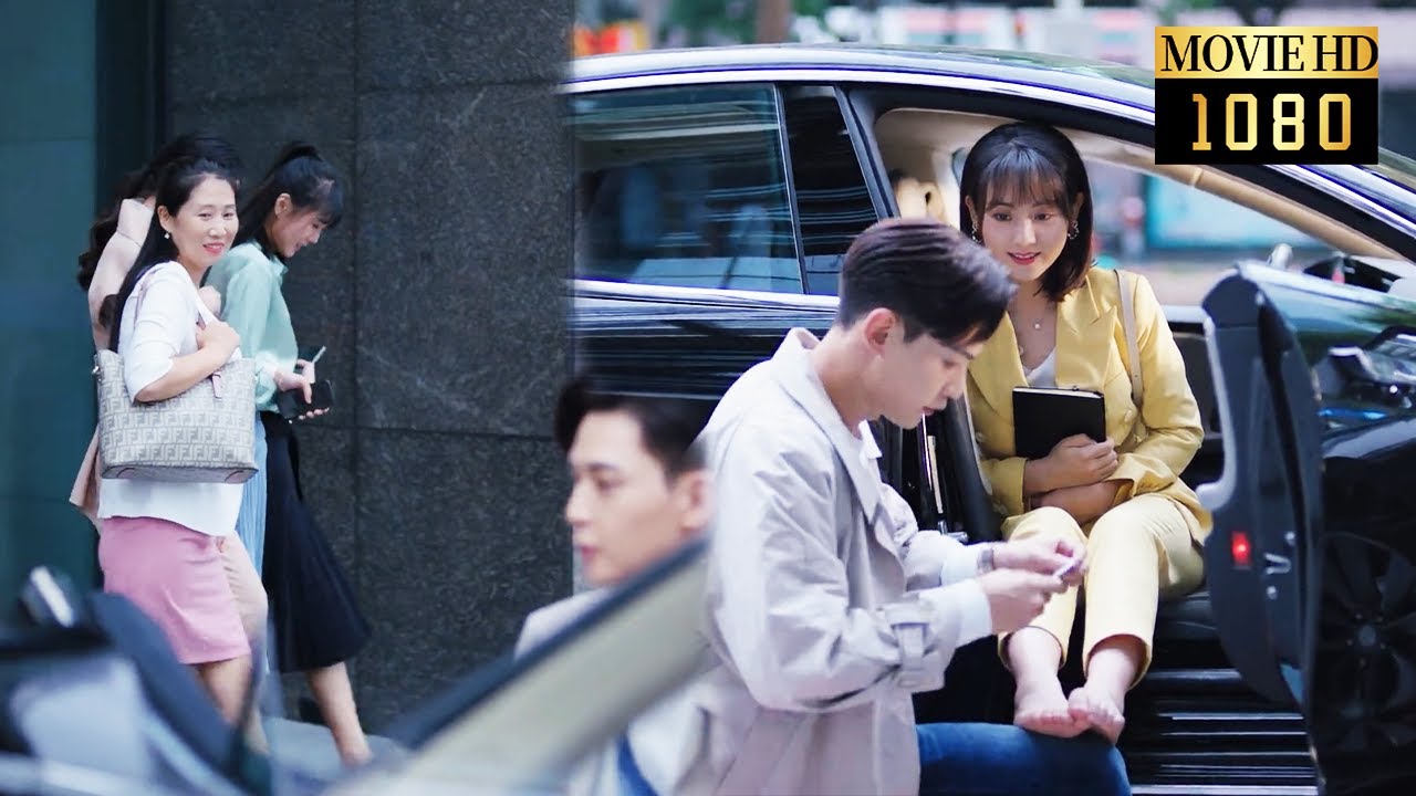 💌【Full Movie】帥醫生單膝下跪幫被磨破腳的灰姑娘貼創可貼，同事們紛紛投去羨慕的目光！|我的小确幸 My Little Happiness