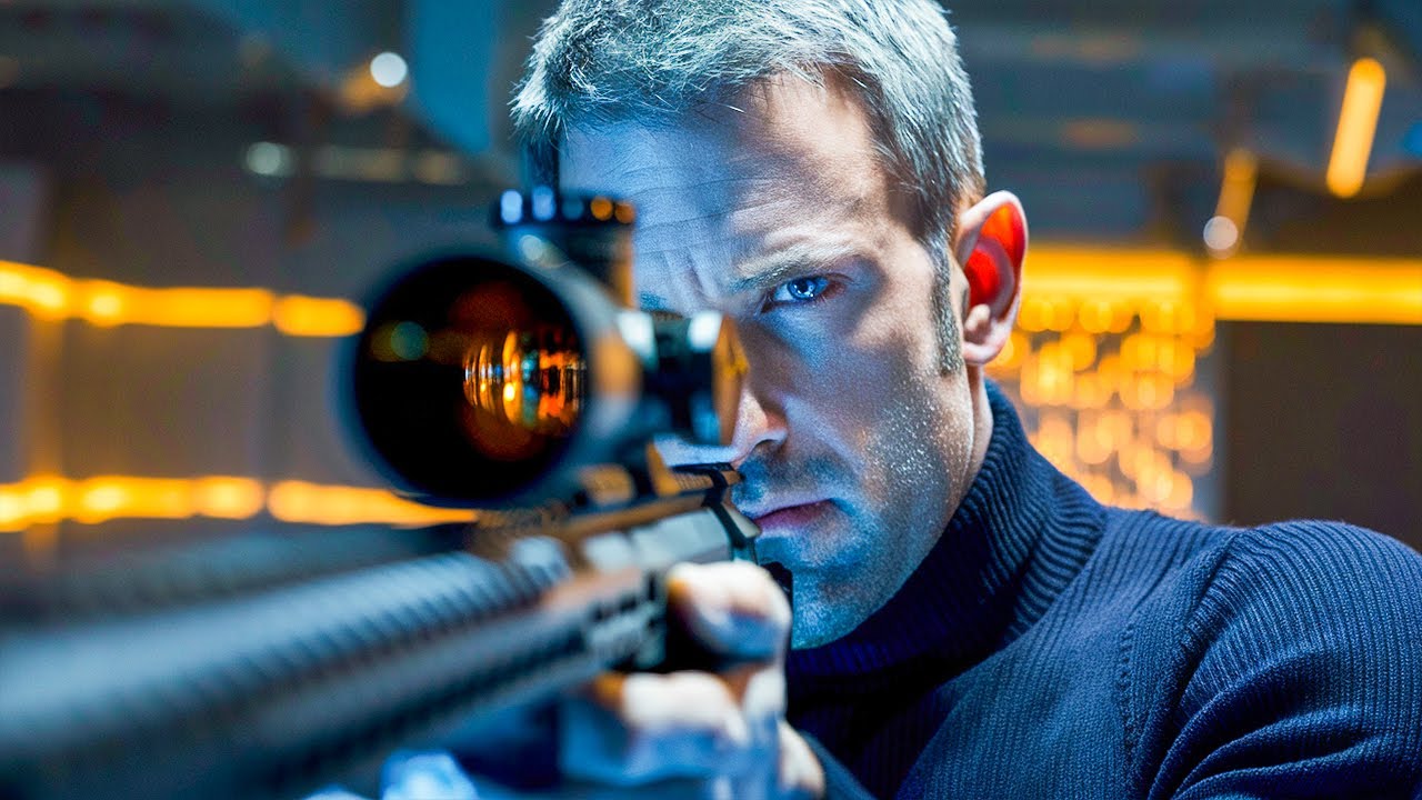 【映画紹介】彼らは、自閉症の謎めいた会計士を雇ったが、その男が致命的な精度と隠密作戦で訓練された伝説的なスナイパーでもあることに気づいていなかった。