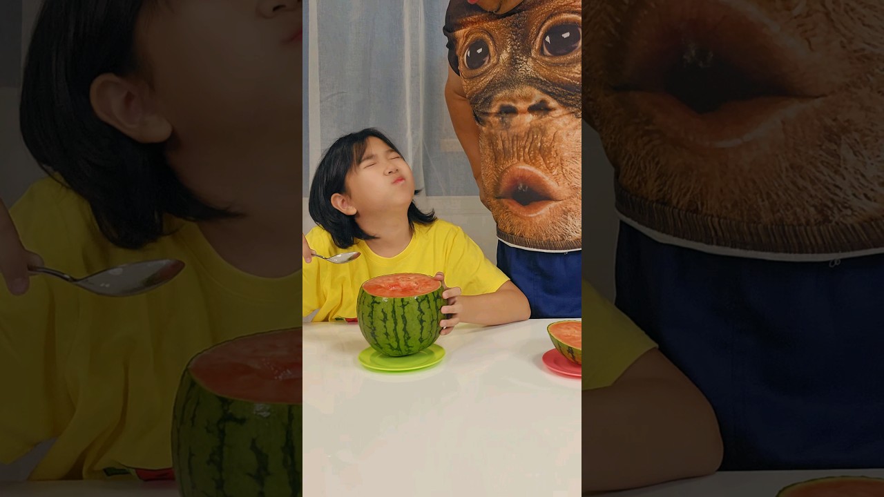 すいか🍉トリック👀watermelon trick💦#ひまわり笑劇場 #himawariちゃんねる #ひまわりチャンネル #まーちゃんおーちゃん #shorts