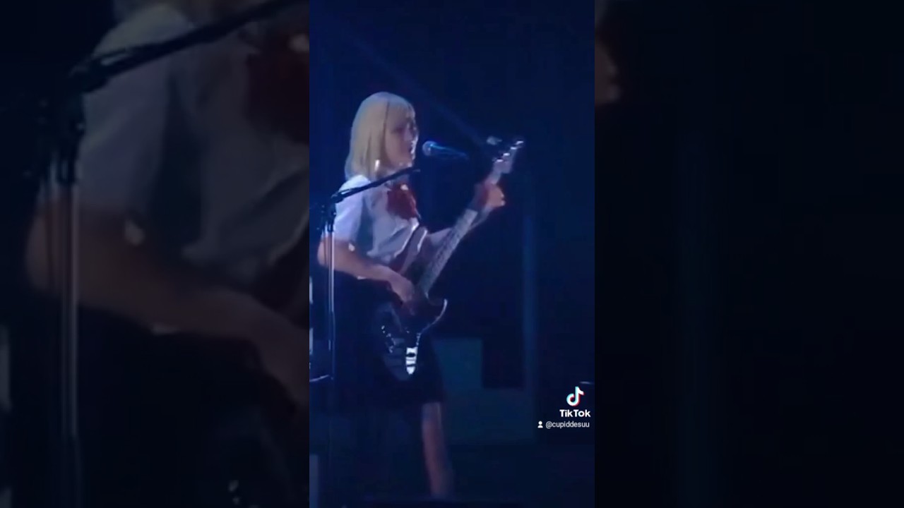 SSGIRLS BASSIST💚🎸#whisperingmealovesong #sasakoi