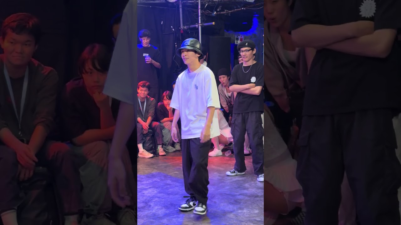 "雑踏、僕らの街 / トゲナシトゲアリ" を本気で踊る高校一年生。 #ガールズバンドクライ #勇太 #ダンス #高校生 #即興 #shorts