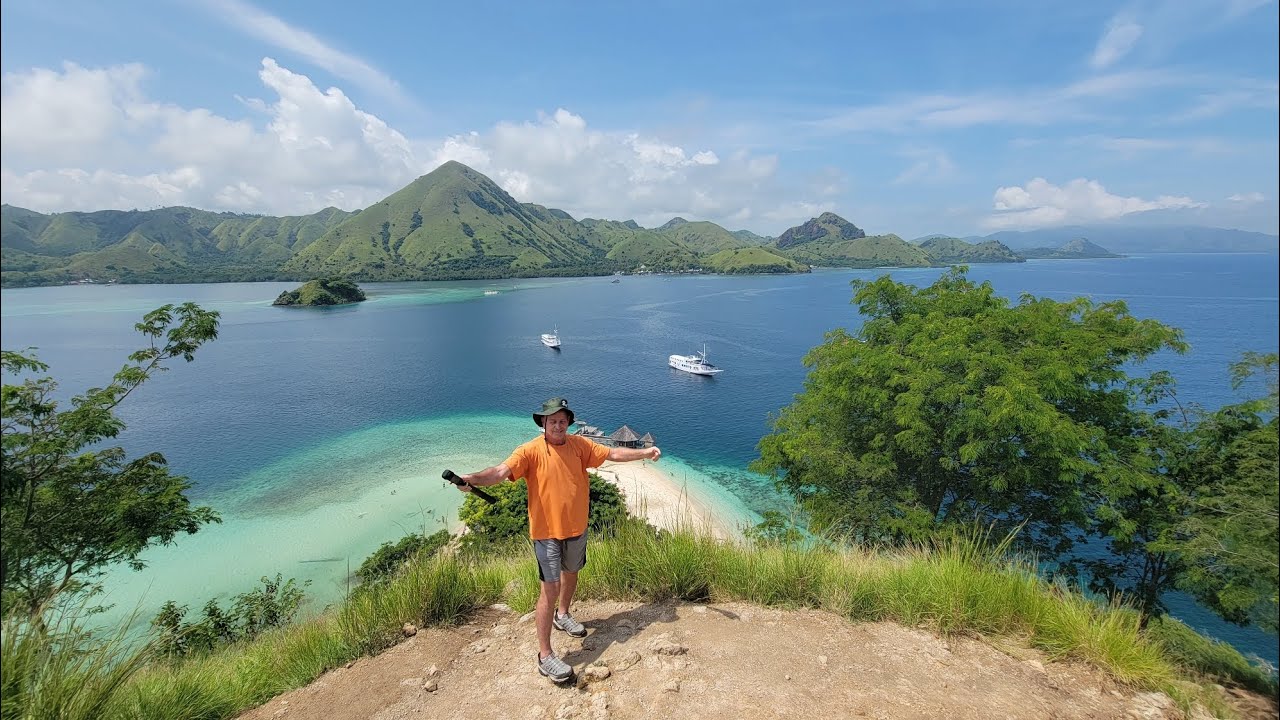 Komodo, pt 1. Rinca, Strawberry Rock, Bat Cave, Kelor Island. March 2025.