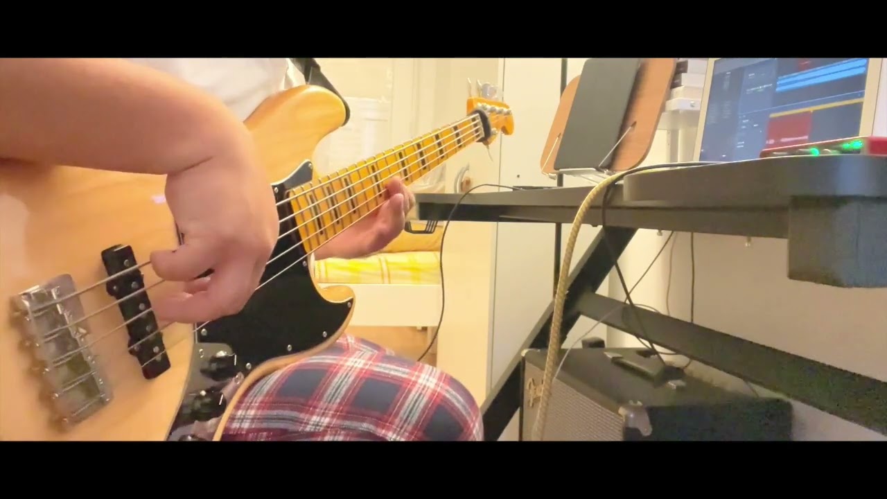 【The Ossan new Adventurer ED】【Looking for Something - Chiai Fujikawa】【Bass Cover】
