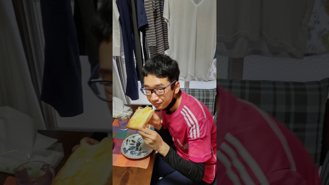 おやつタイム！マーマレードと食パン🍞 #youtubeショート #ショート動画 #shorts #おうちごはん