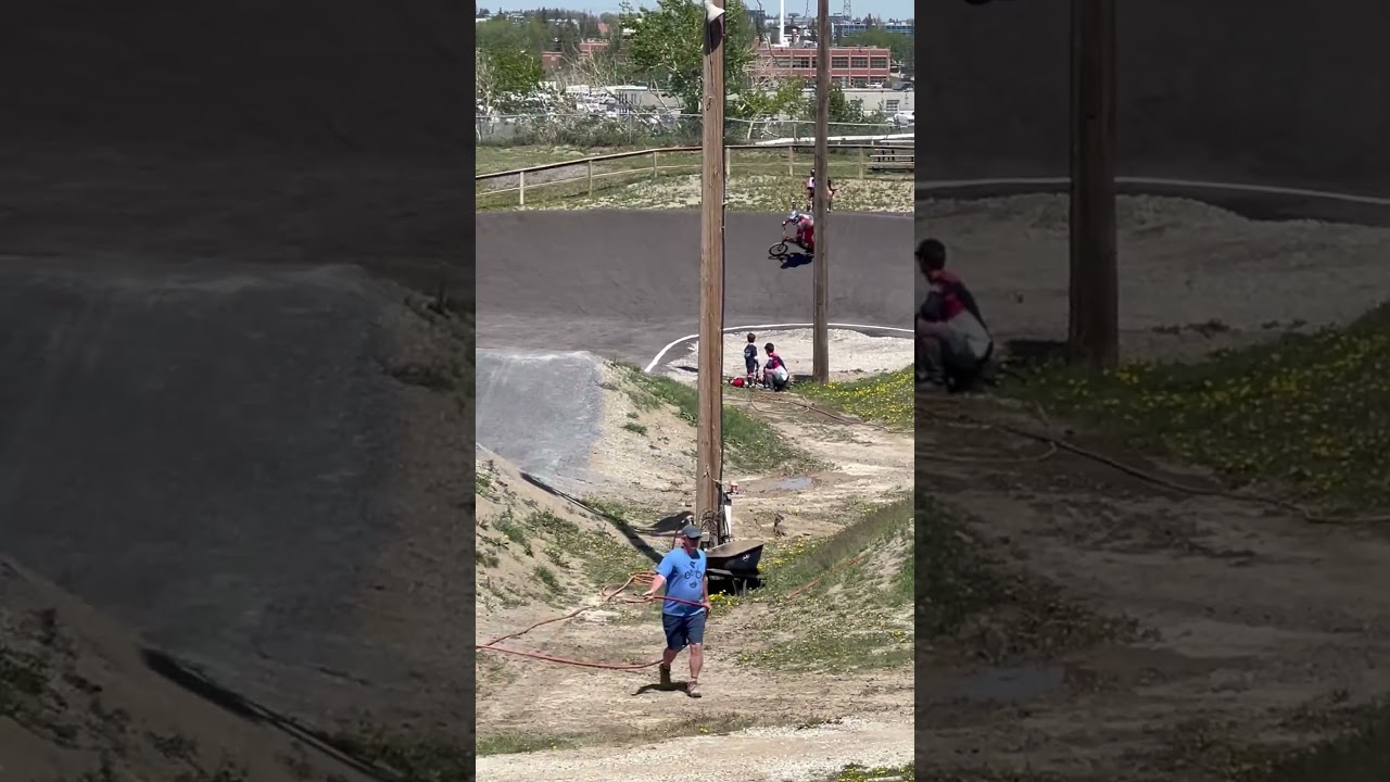 Trying out the new gate at Calgary bmx #mtbbike #subscribe #canadianbmx #bmxlifestyle #bmx #shorts