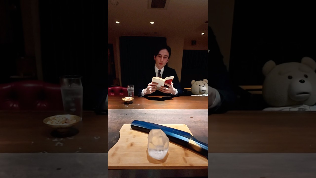 カクテルアワード優勝バーテンダー POV Cocktail award-winning bartender’s Ice Cutting Bar Centiforiaセンティフォリア 駒井優三