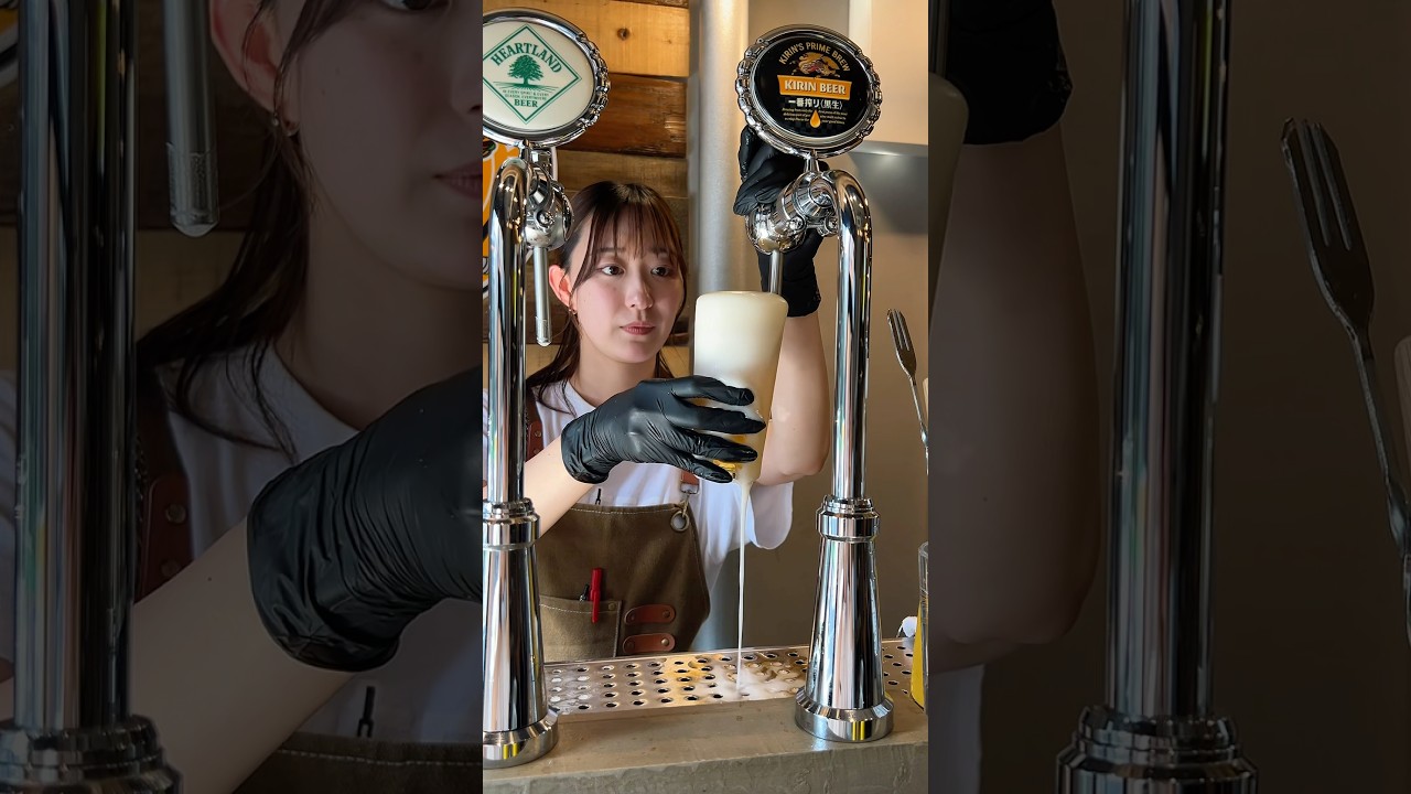 再生数1000万超えのビール専門店で一番うまいLABO注ぎ。