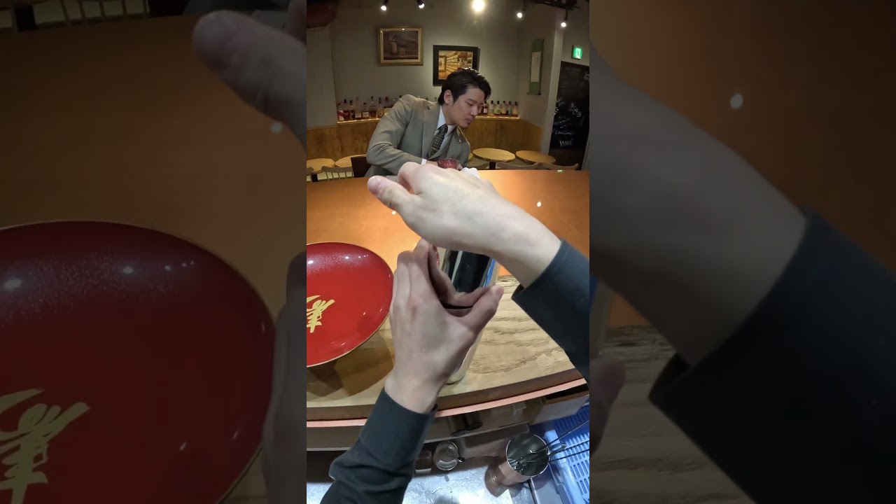 バーテンダーが見てる世界。お客様に異変が....