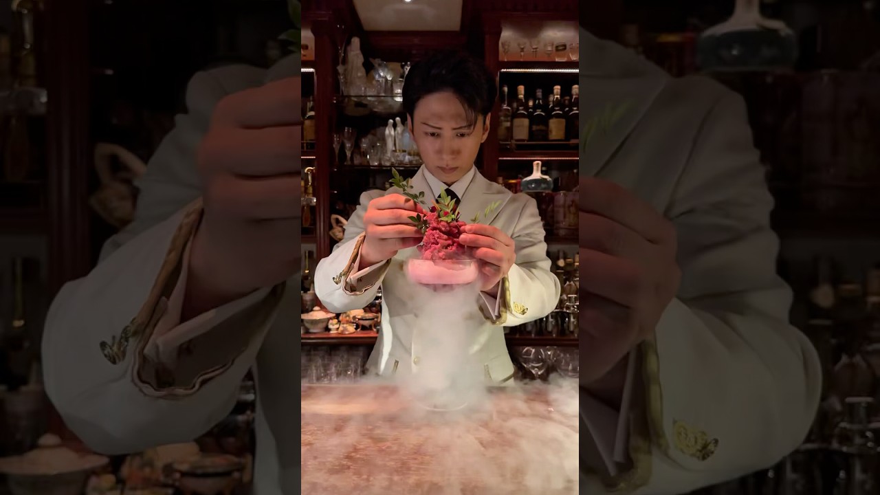 世界が注目するバーテンダー 駒井優三氏。世界中からゲストが訪れる予約困難なバー、センティフォリア。華麗なパフォーマンスと芸術的なカクテル、唯一無二の世界観。#japanesefood #東京グルメ