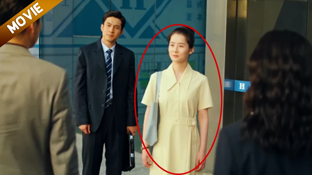 【FULL】门口偶遇丈夫和小三，妻子一个举动让他们落荒而逃，丈夫后悔了！#chinesedrama #中國電視劇 #movie #drama #爱情