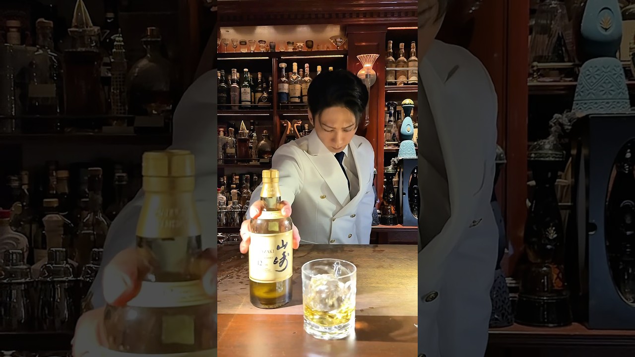 世界が注目する方のバーテンダーの美技に酔う！ 麻布十番にあるセンティフォリアでは世界一のバーテンダー駒井さんのバーパフォーマンスが楽しめます！みんなはどの技がすき？ #japanesefood