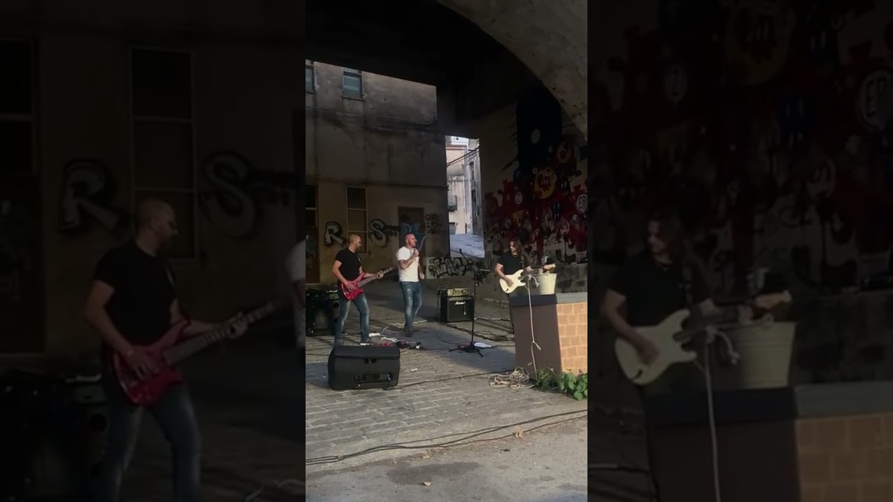 The Astronote live cover U2