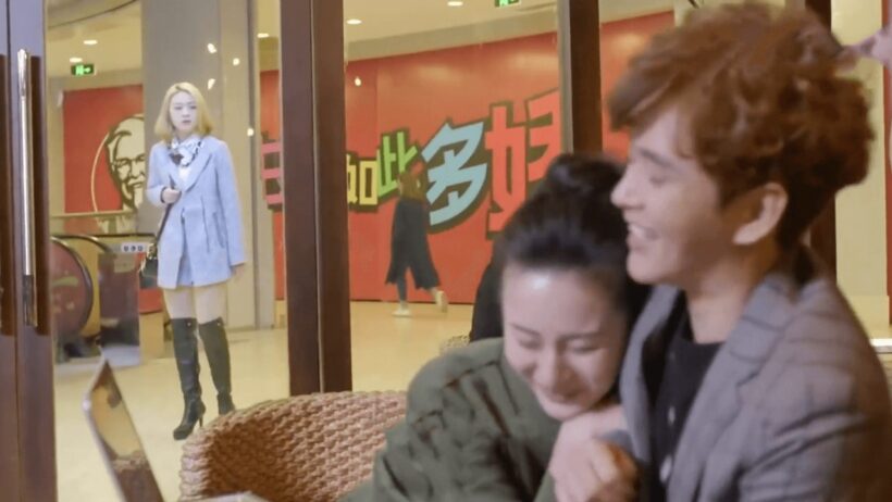 妻子撞见丈夫和小三商场约会，不吵不闹提出离婚！