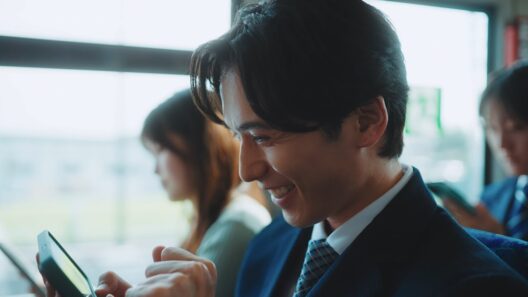 雀魂｜実写CM「通勤編」