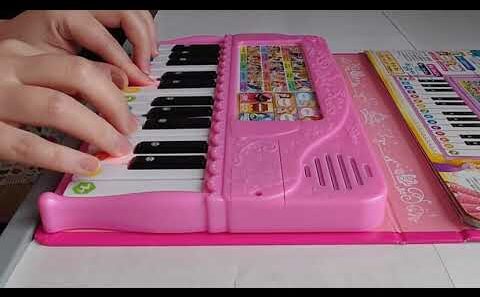 ピアノ絵本で弾いてみた〜シャンピニオンの魔女 OP〜魔法使いの日記