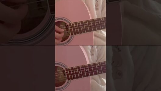 フル画面版⤴︎ Magic short ver. Cover #異世界の沙汰は社畜次第 #弾き語り #ギター #cover #kobore #弾き語り女子