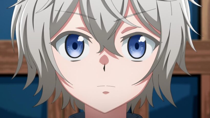 貴族の天才の息子に転生するが、弱さゆえに追放される。今では自らの王国を築くが、SSSランクの天の竜に襲われる