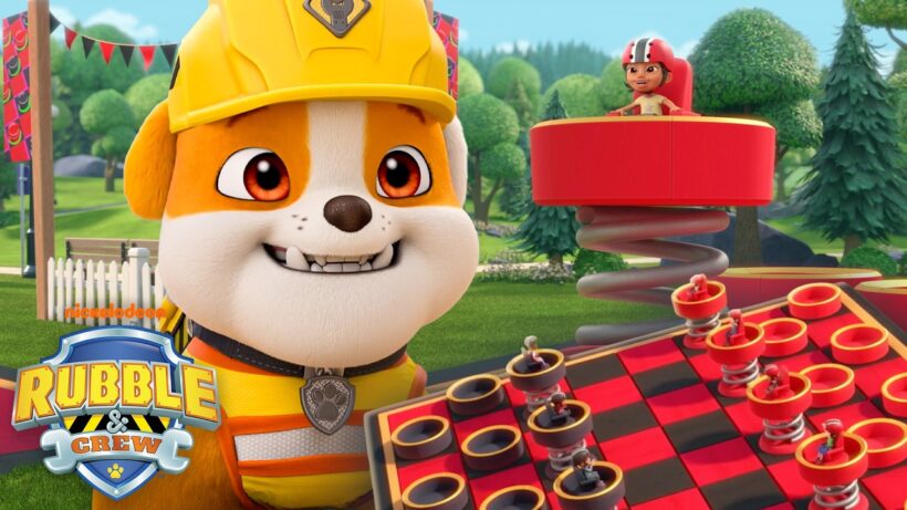 Rubble Builds a Giant Checkerboard! w/ Motor & Mix! | Rubble & Crew
