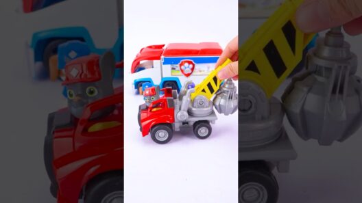 Satisfied unboxing & Reviews Rubble & Crew Charger's Crane Grabber videos #toys #pawpatrol