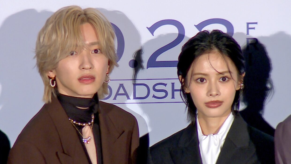 なにわ男子・道枝駿佑、安斉星来と“王子”スタイルで登場！　主演映画「うるわしの宵の月」完成披露試写会（水沢林太郎 与田祐希 藤木直人 竹村謙太郎）